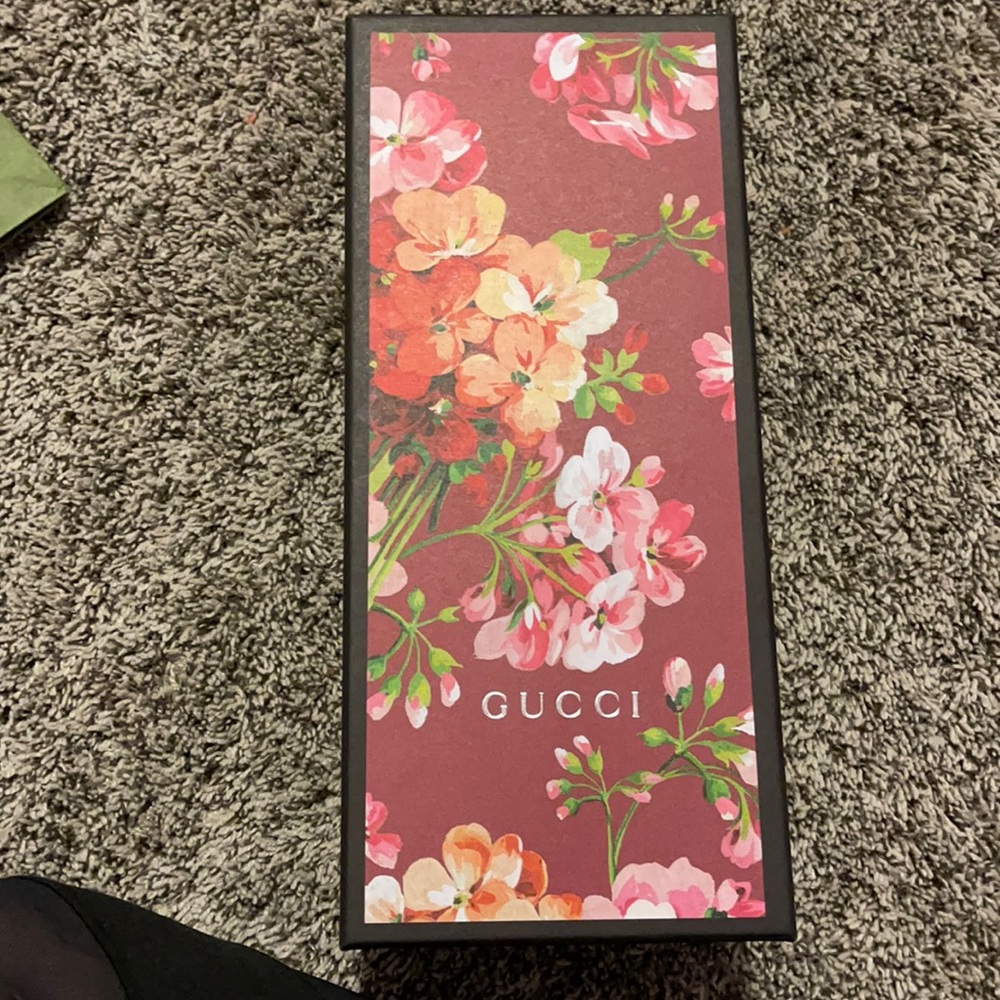 GUCCI floral slides box with dust bag